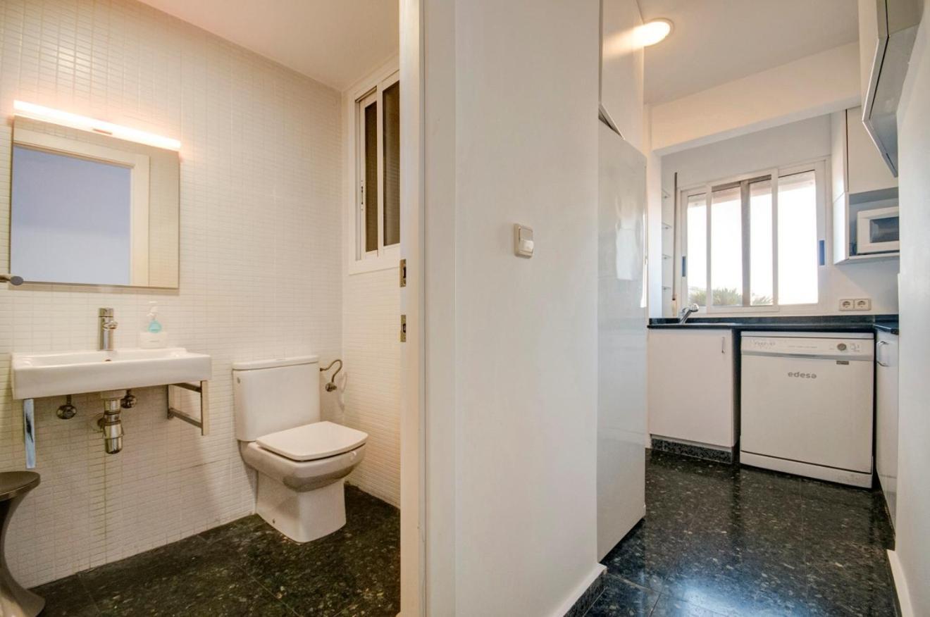 Beds & Breaks Gimenez Apartment Valencia Exterior photo