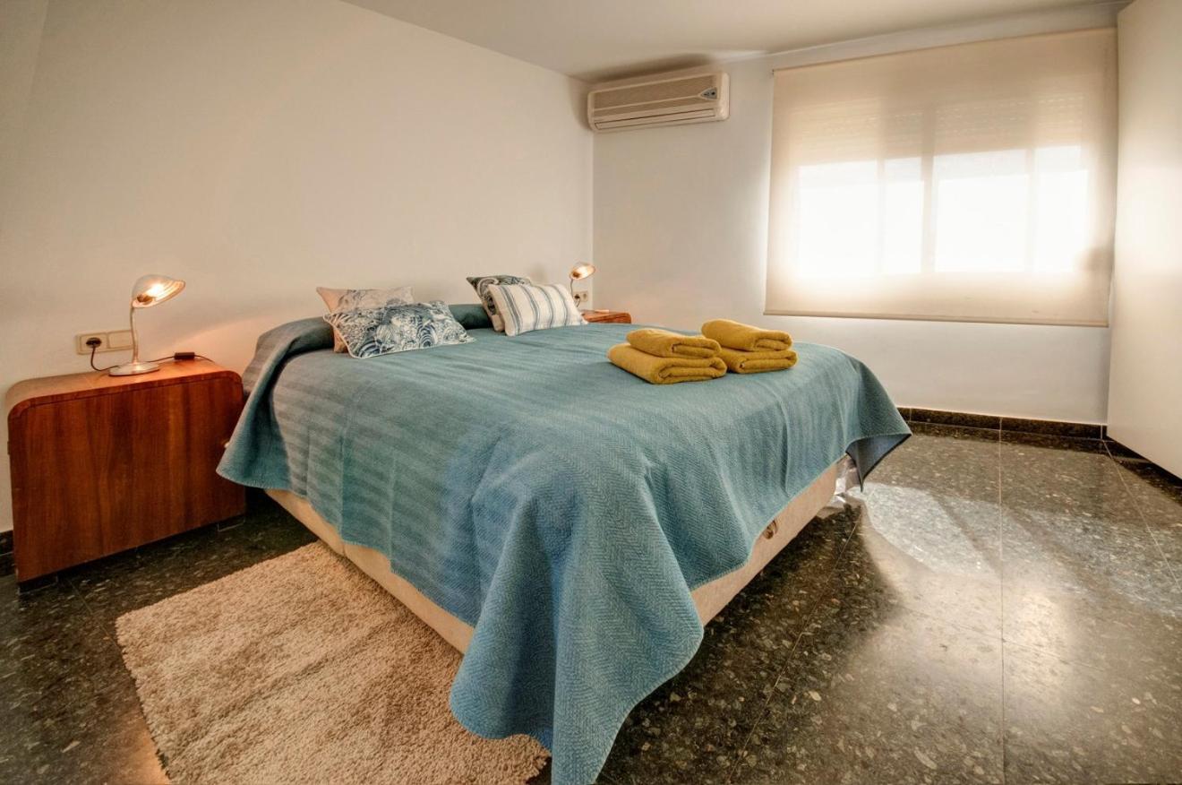 Beds & Breaks Gimenez Apartment Valencia Exterior photo