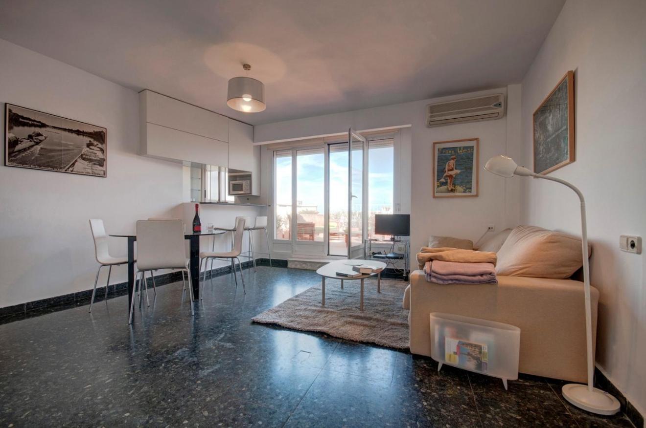 Beds & Breaks Gimenez Apartment Valencia Exterior photo